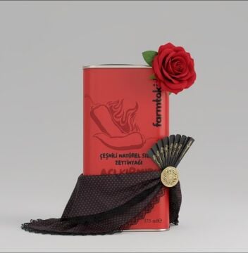 Acı Kırmızı Biber Çeşnili Natürel Sızma Zeytinyağı 175 ml