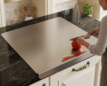 Paslanmaz Çelik Tezgahlık – Tek Büküm Bariyerli 55x70 cm - 304 Kalite Outlet Ürün