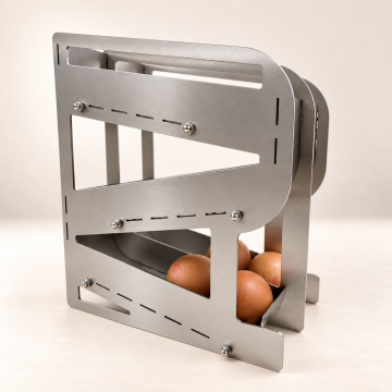 Farmtokid 3 Katlı Yumurta Dispanseri – Çift Kanallı Metal Yumurtalık